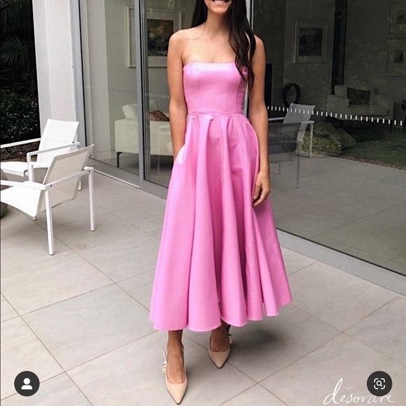 Alex Perry - Picture 6 of 8